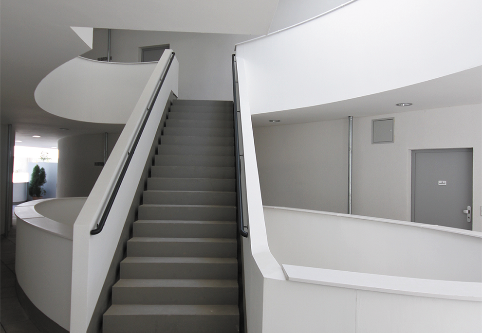 fensterbank-huber-mauerabdeckungen-innen-treppe